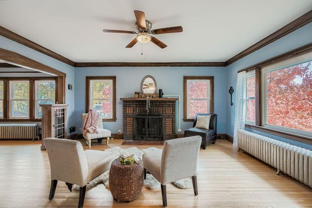 4055 2nd Avenue S, Minneapolis, MN 55409