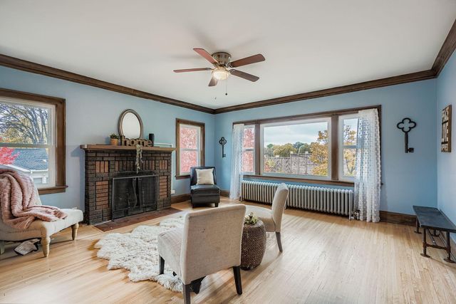 4055 2nd Avenue S, Minneapolis, MN 55409