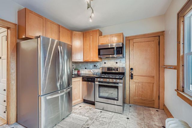 4055 2nd Avenue S, Minneapolis, MN 55409