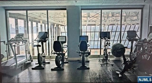 7000 JFK Blvd E 48G, Guttenberg, NJ 07093