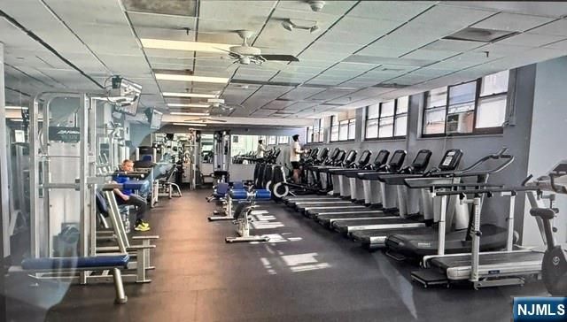 7000 JFK Blvd E 48G, Guttenberg, NJ 07093