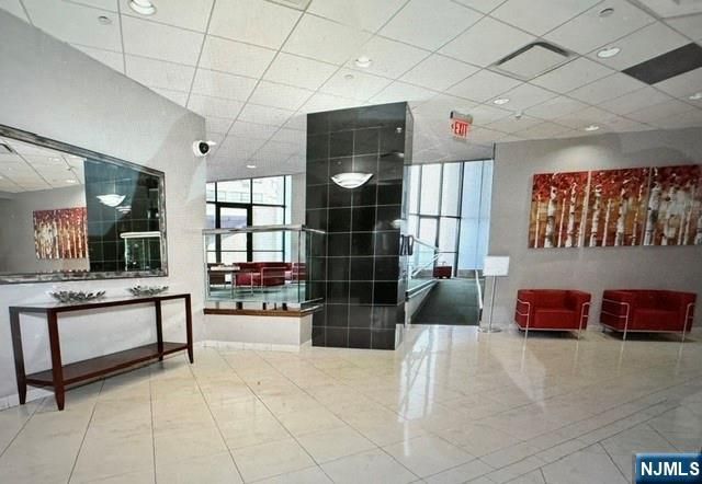 7000 JFK Blvd E 48G, Guttenberg, NJ 07093