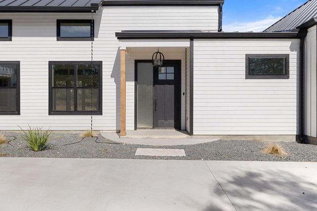 43 War Bonnet, Wimberley, TX 78676