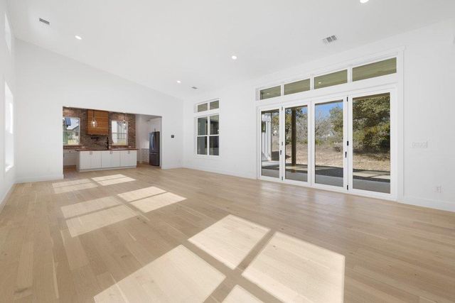 43 War Bonnet, Wimberley, TX 78676