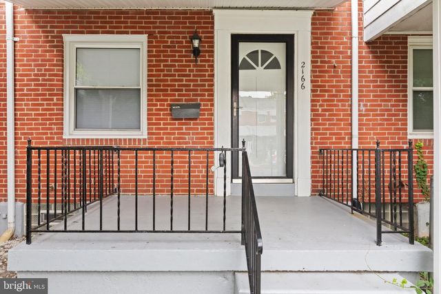 2166 VAILTHORN RD, Middle River, MD 21220