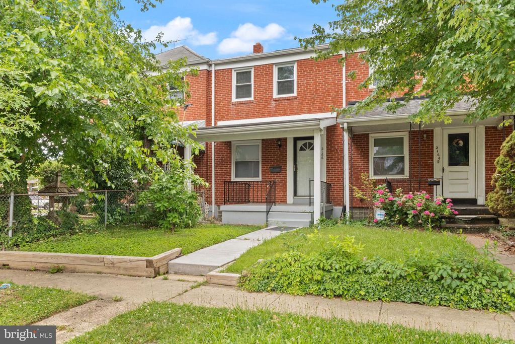 2166 VAILTHORN RD, Middle River, MD 21220