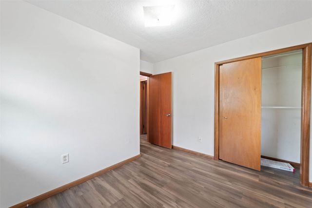 1602 Milton Avenue, Des Moines, IA 50316