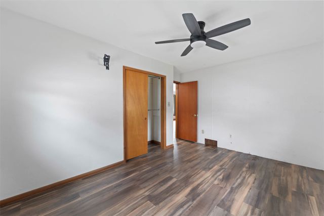 1602 Milton Avenue, Des Moines, IA 50316