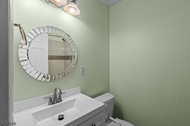156 Kings Hwy, Roxbury Twp., NJ 07850
