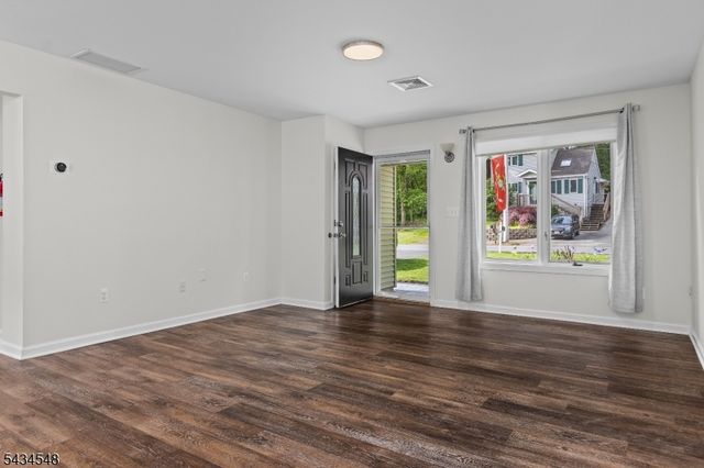 156 Kings Hwy, Roxbury Twp., NJ 07850
