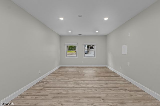 156 Kings Hwy, Roxbury Twp., NJ 07850