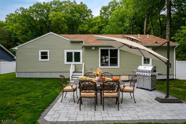 156 Kings Hwy, Roxbury Twp., NJ 07850