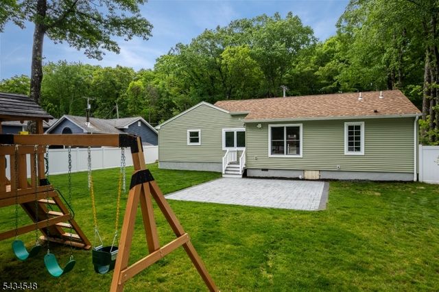 156 Kings Hwy, Roxbury Twp., NJ 07850