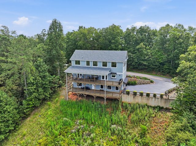 427 Ridge Peak View, Blairsville, GA 30512
