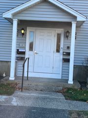 141 Carriage Path South 141, Milford, CT 06460