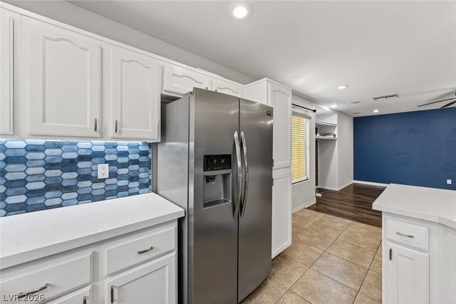 7282 Phlox Road, Las Vegas, NV 89113