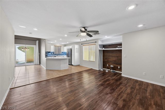 7282 Phlox Road, Las Vegas, NV 89113