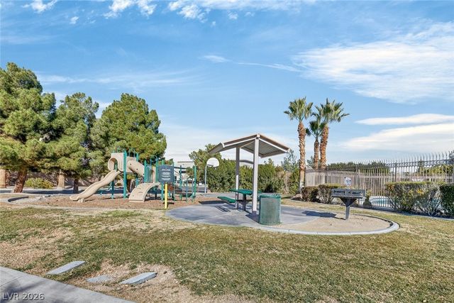 7282 Phlox Road, Las Vegas, NV 89113