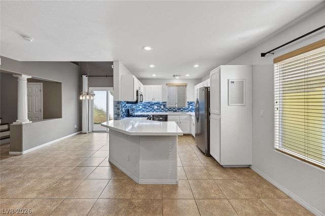 7282 Phlox Road, Las Vegas, NV 89113