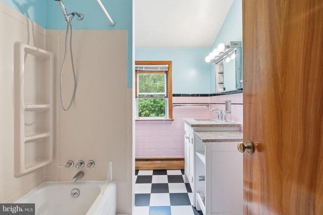 248 MAUGERS MILL RD, Pottstown, PA 19464