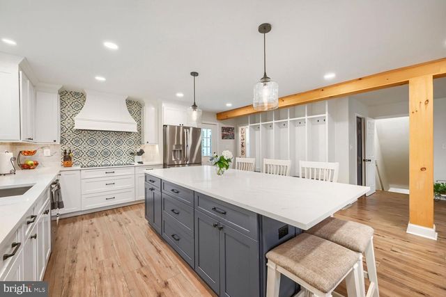 1010 HART RD, Baltimore, MD 21286