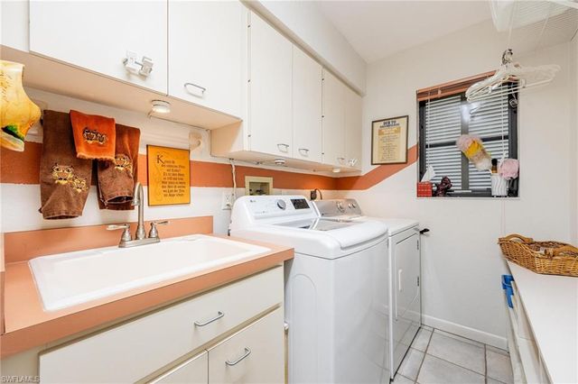 2807 Via Paloma DR, Punta Gorda, FL 33950