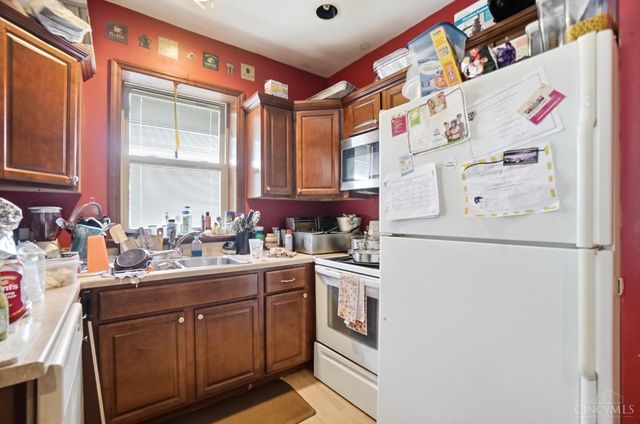 243 W Vine Street, Reading, OH 45215
