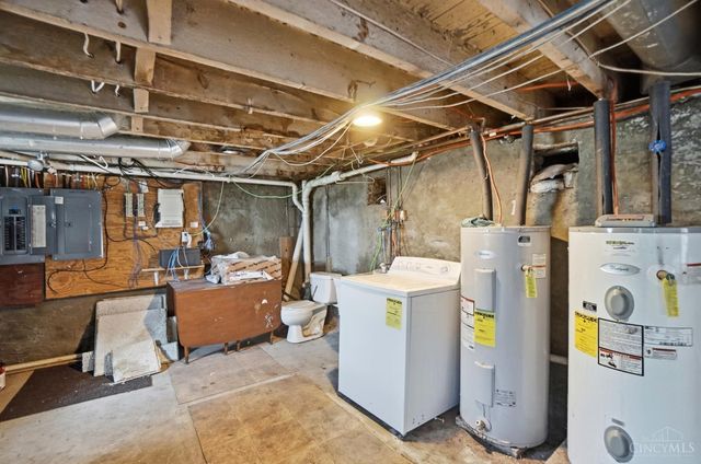 243 W Vine Street, Reading, OH 45215