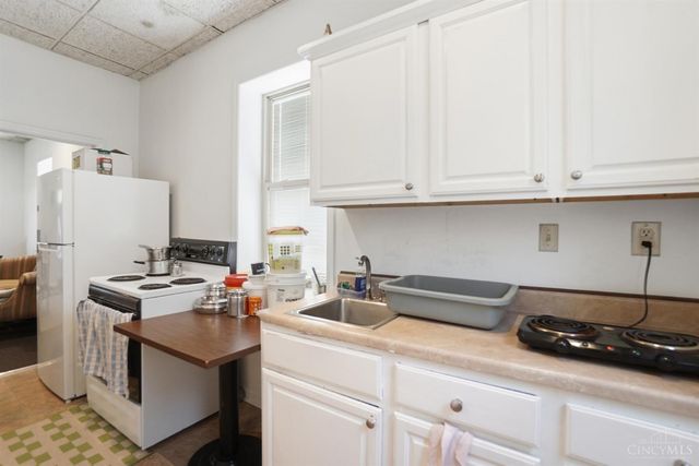243 W Vine Street, Reading, OH 45215