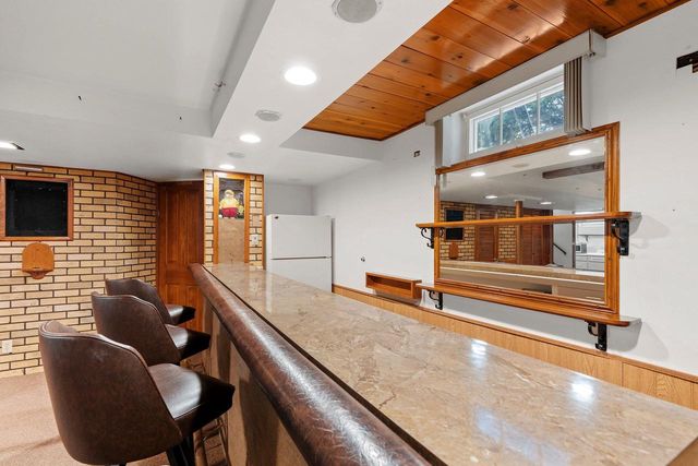 2301 CARLETON AVENUE, Appleton, WI 54915