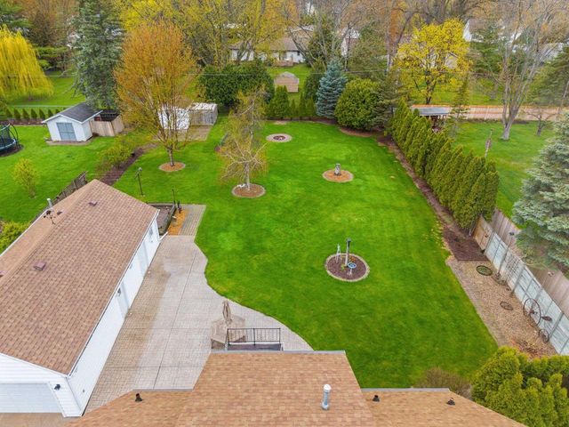 2301 CARLETON AVENUE, Appleton, WI 54915