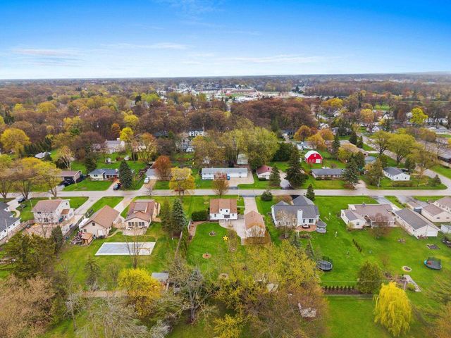 2301 CARLETON AVENUE, Appleton, WI 54915