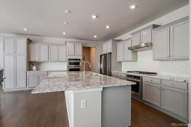 883 Stagecoach Drive, Lafayette, CO 80026