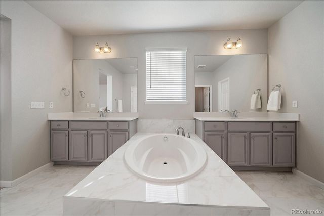 883 Stagecoach Drive, Lafayette, CO 80026