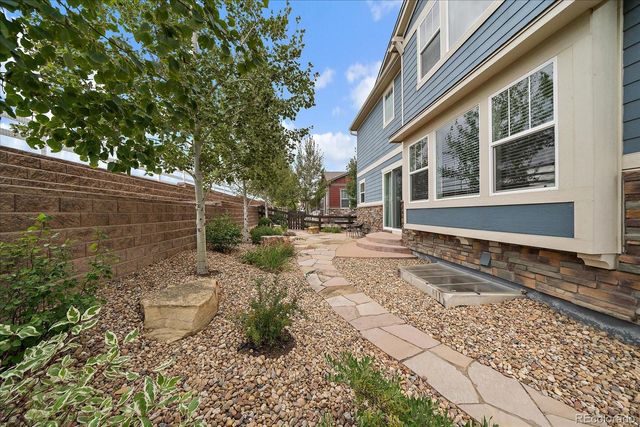 883 Stagecoach Drive, Lafayette, CO 80026