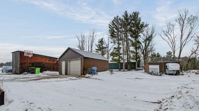 901 Riverside Drive, Cornell, WI 54732