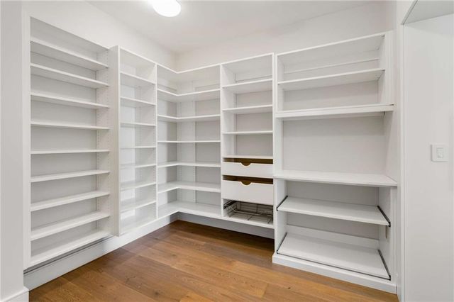 3376 Peachtree NE Road 33B, Atlanta, GA 30326