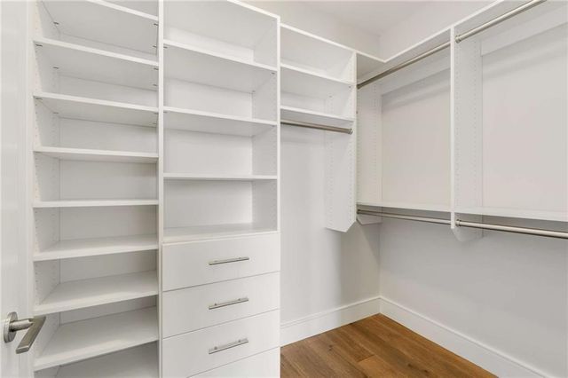 3376 Peachtree NE Road 33B, Atlanta, GA 30326