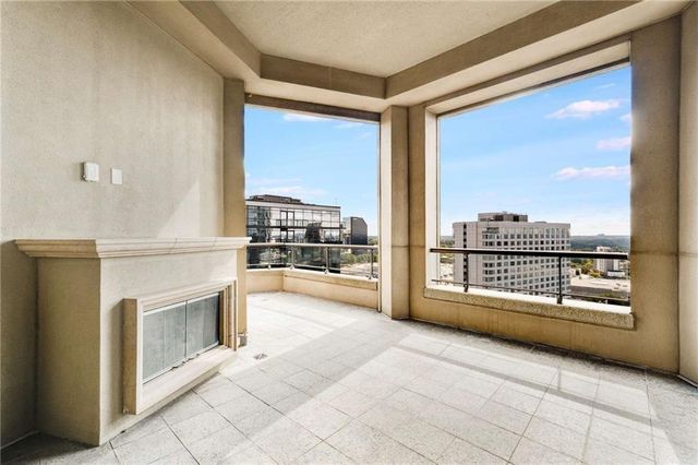 3376 Peachtree NE Road 33B, Atlanta, GA 30326