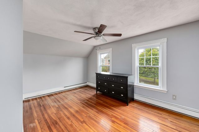 8 Birch Hill Ave, Wakefield, MA 01880