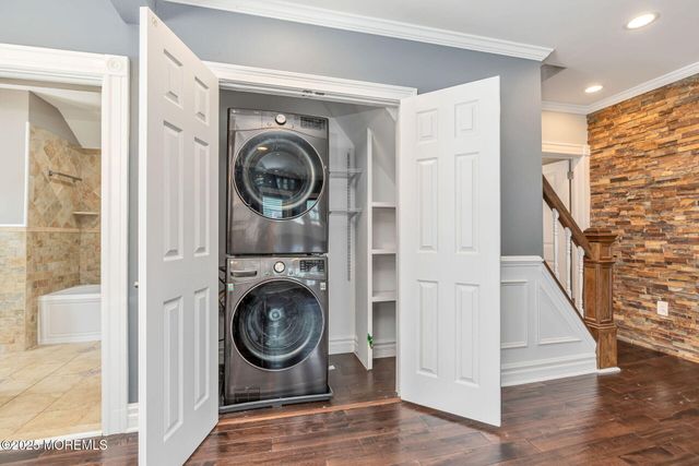 76 South Street B, Eatontown, NJ 07724