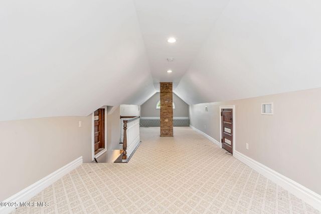 76 South Street B, Eatontown, NJ 07724