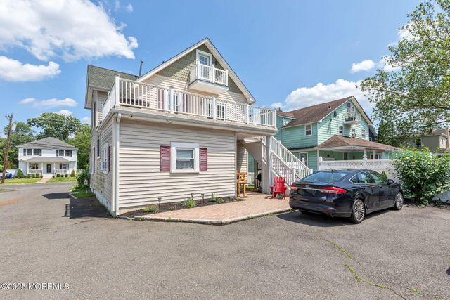 76 South Street B, Eatontown, NJ 07724