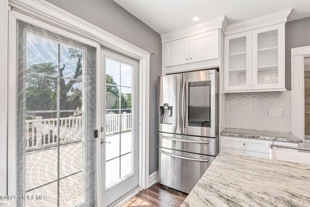 76 South Street B, Eatontown, NJ 07724