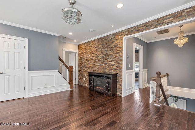 76 South Street B, Eatontown, NJ 07724