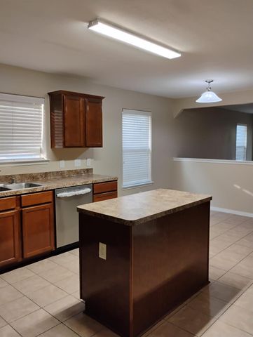 9115 Summer Valley Lane, Richmond, TX 77407