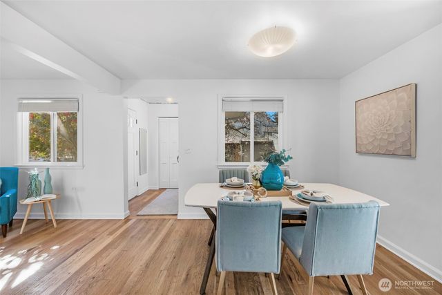 6825 43rd Avenue NE, Seattle, WA 98115