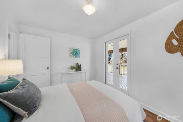 6825 43rd Avenue NE, Seattle, WA 98115