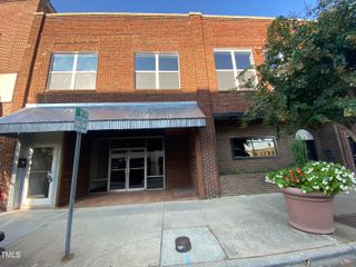 132 E Davis Street, Burlington, NC 27215