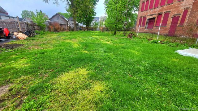 152 Cannon Street, Poughkeepsie, NY 12601